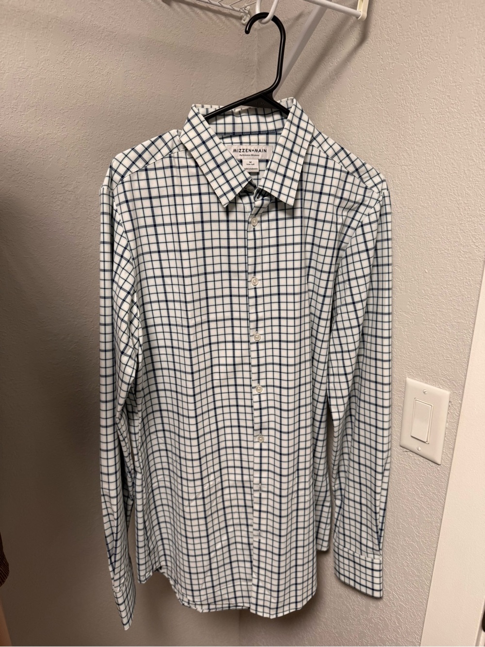 Mizzen+Main Performance Dress Shirt- Medium Trim Tall